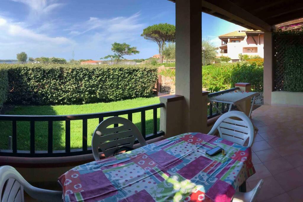 מרינלה Appartamento Cala Reale, Piano Terra מראה חיצוני תמונה